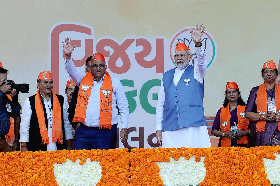 Gujarat Polls: BJP's High Growth-Weak Development Paradox Invites AAP Welfarism