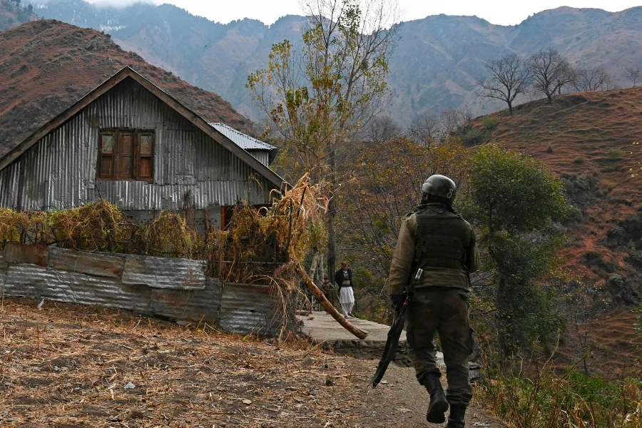 Kashmir: the long descent