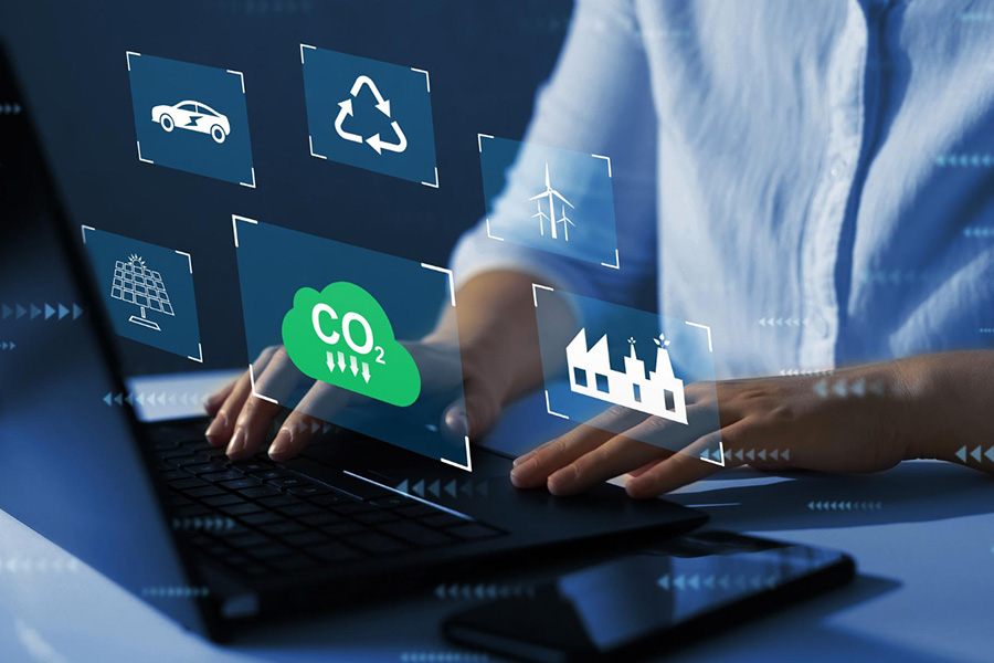 Exploring carbon neutrality in supply chains: A critical factor analysis using fuzzy delphi and fuzzy cognitive methods