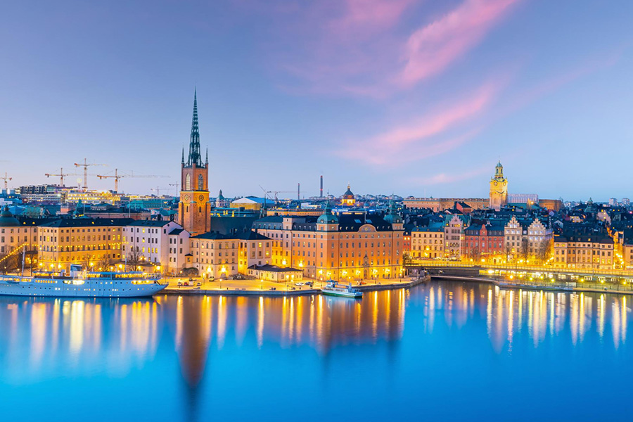 Implementing the Green Energy Transition in a UNESCO World Heritage City: A Case Study of Visby, Sweden