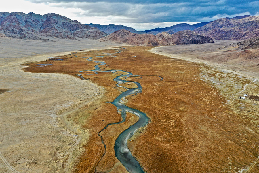 Beyond compulsory land acquisition: land development approaches in India and China